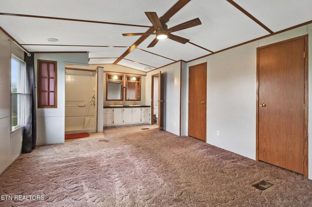 11440 Highway 70 W, Sparta, TN 38583