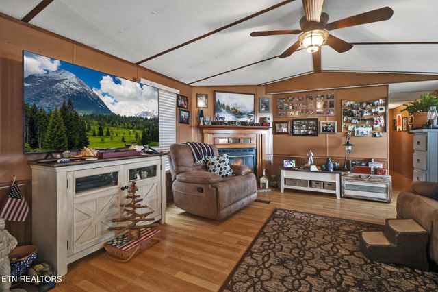 11440 Highway 70 W, Sparta, TN 38583