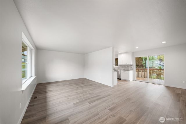 503 Devoe Street NE, Olympia, WA 98506