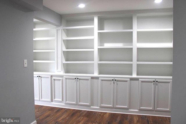 1003 CHESTNUT ST, Delta, PA 17314