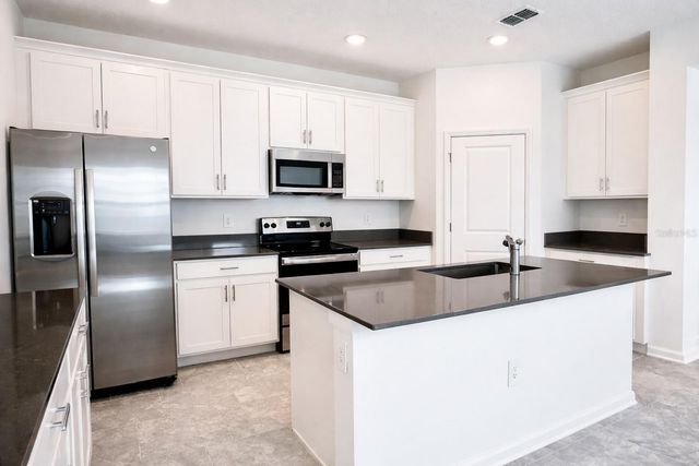 136 ACES HIGH LANE, Davenport, FL 33896