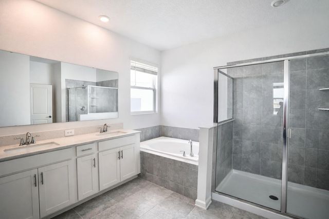 136 ACES HIGH LANE, Davenport, FL 33896