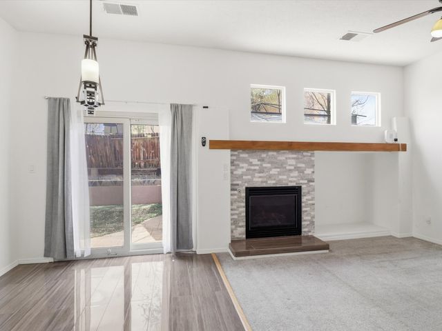 6036 Monte Verde Place, Santa Fe, NM 87507