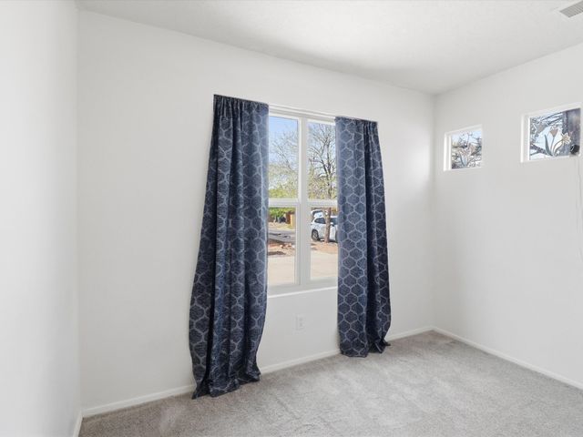 6036 Monte Verde Place, Santa Fe, NM 87507