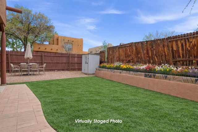 6036 Monte Verde Place, Santa Fe, NM 87507