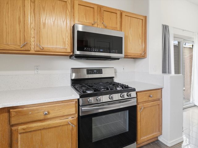 6036 Monte Verde Place, Santa Fe, NM 87507