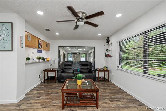 10 Colubrina Court, Homosassa, FL 34446