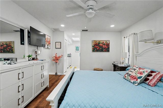 10 Colubrina Court, Homosassa, FL 34446