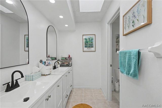 10 Colubrina Court, Homosassa, FL 34446