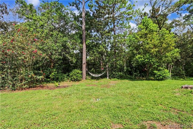10 Colubrina Court, Homosassa, FL 34446