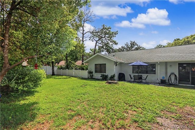 10 Colubrina Court, Homosassa, FL 34446