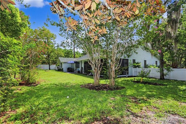 10 Colubrina Court, Homosassa, FL 34446