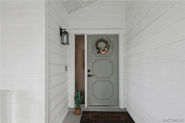 10 Colubrina Court, Homosassa, FL 34446