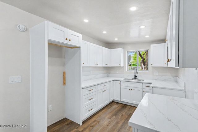 3450 E Elida Street, Tucson, AZ 85716