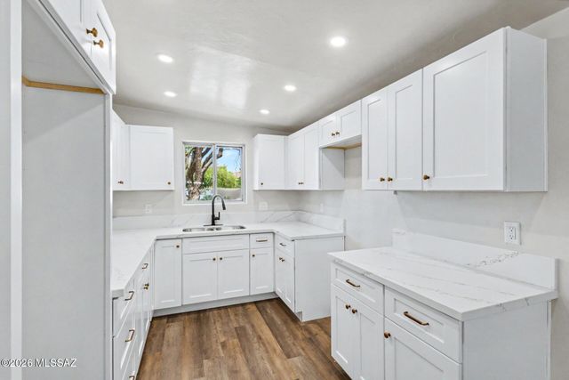 3450 E Elida Street, Tucson, AZ 85716