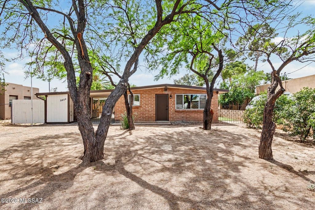 3450 E Elida Street, Tucson, AZ 85716