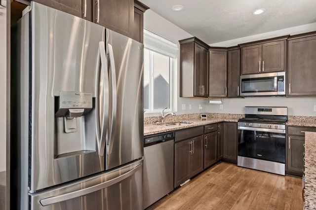 4180 E CENTER POINT ST, Eagle Mountain, UT 84005