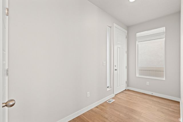 4180 E CENTER POINT ST, Eagle Mountain, UT 84005