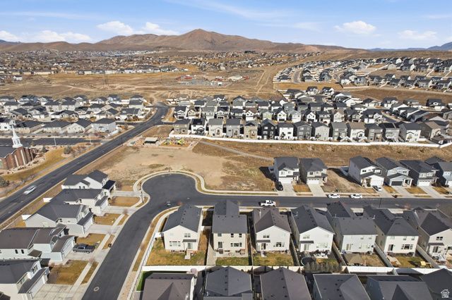 4180 E CENTER POINT ST, Eagle Mountain, UT 84005