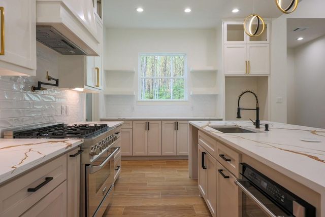 4260 Road 66126, Dayton, TX 77535