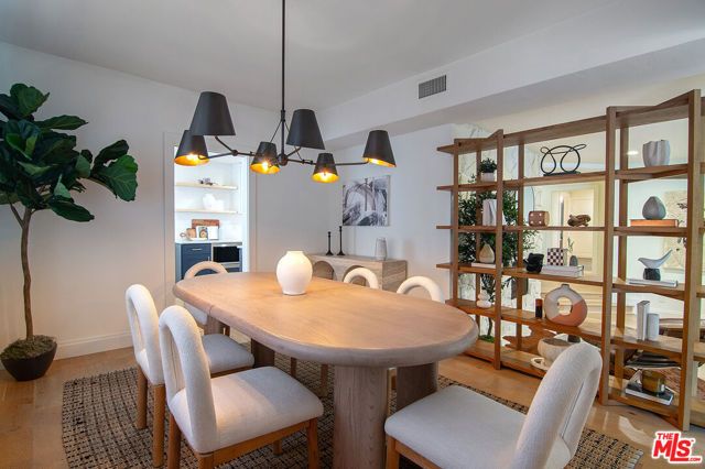 1434 Greenfield Avenue 102, Los Angeles, CA 90025