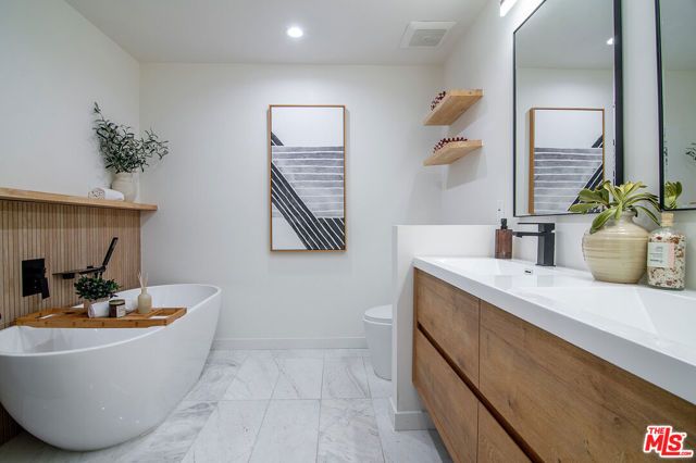 1434 Greenfield Avenue 102, Los Angeles, CA 90025