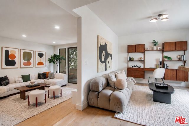1434 Greenfield Avenue 102, Los Angeles, CA 90025
