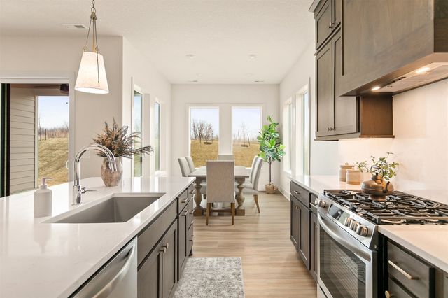 1360 SE Menlo Drive, Waukee, IA 50263