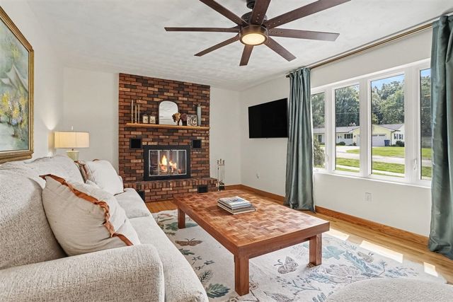 309 Sib Rumery Street, Wayland, MI 49348