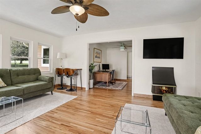 309 Sib Rumery Street, Wayland, MI 49348