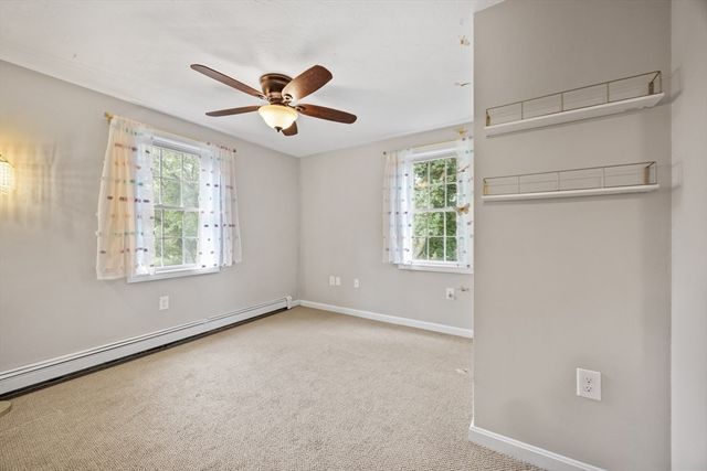 2 Bettys Neck Rd, Lakeville, MA 02347