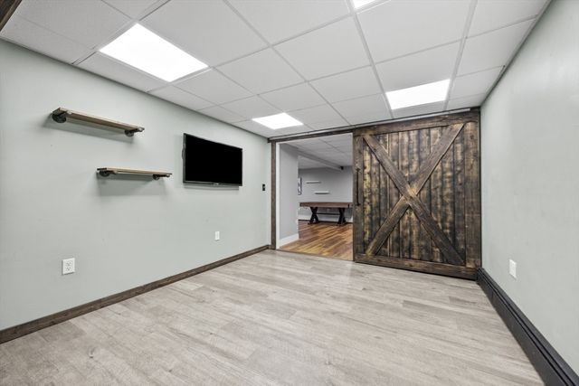2 Bettys Neck Rd, Lakeville, MA 02347