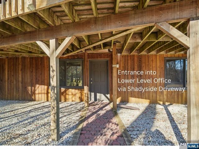 159 N Deer Trail, Ramsey, NJ 07446