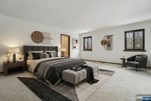 159 N Deer Trail, Ramsey, NJ 07446