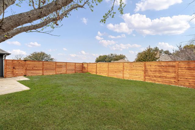 1513 Ginger Drive, Carrollton, TX 75007