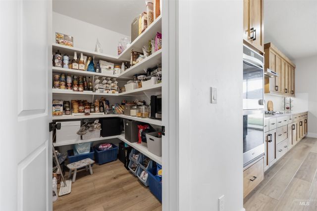 17643 N Pass City Pl., Nampa, ID 83687