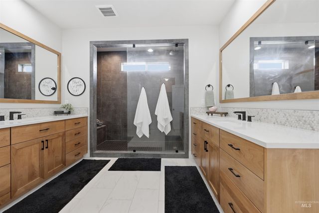 17643 N Pass City Pl., Nampa, ID 83687