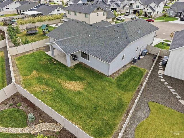 17643 N Pass City Pl., Nampa, ID 83687