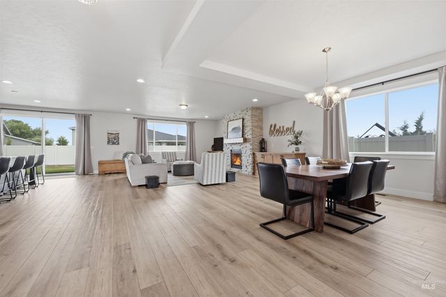 17643 N Pass City Pl., Nampa, ID 83687