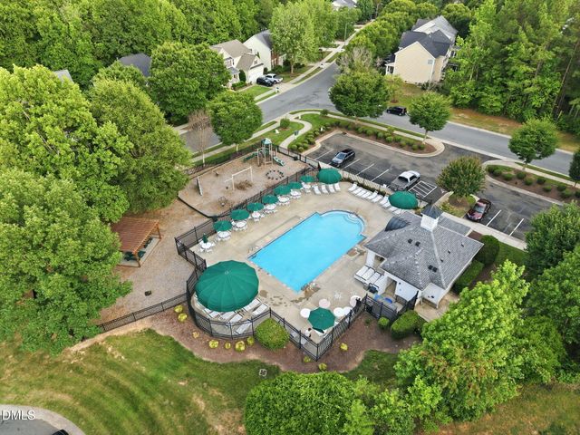 4616 Paces Ferry Drive, Durham, NC 27712