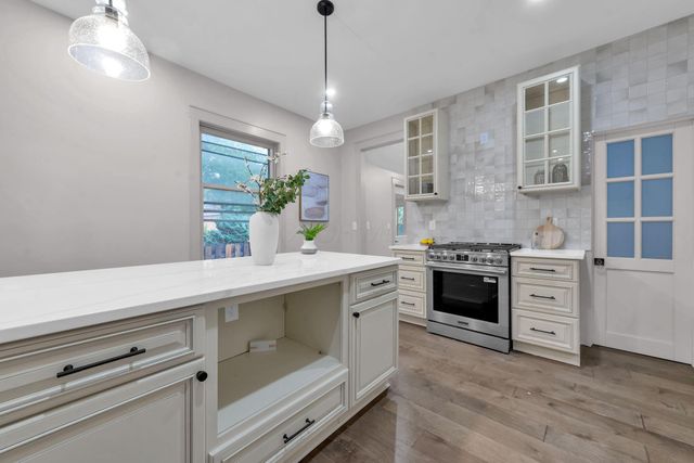 313 W 1st Avenue, Columbus, OH 43201