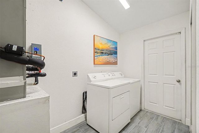 405 POINSETTIA AVENUE, Lehigh Acres, FL 33972