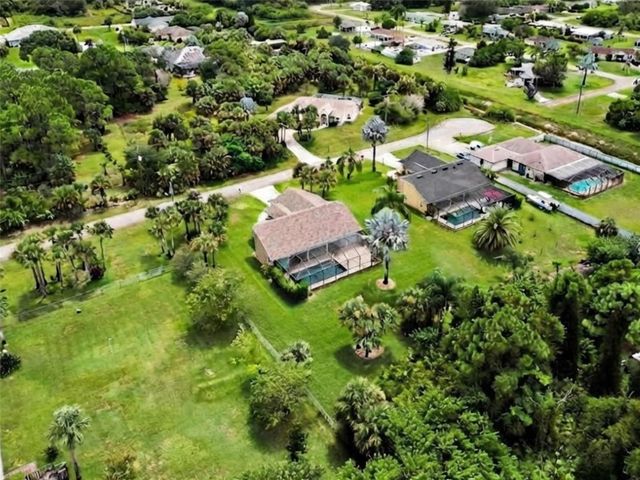 405 POINSETTIA AVENUE, Lehigh Acres, FL 33972