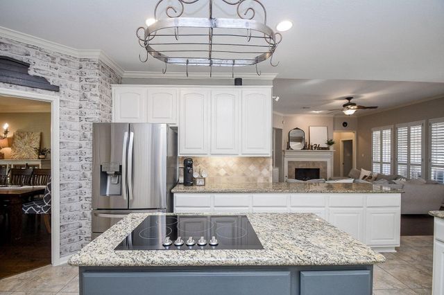 6526 Adobe Trails Drive, Sugar Land, TX 77479