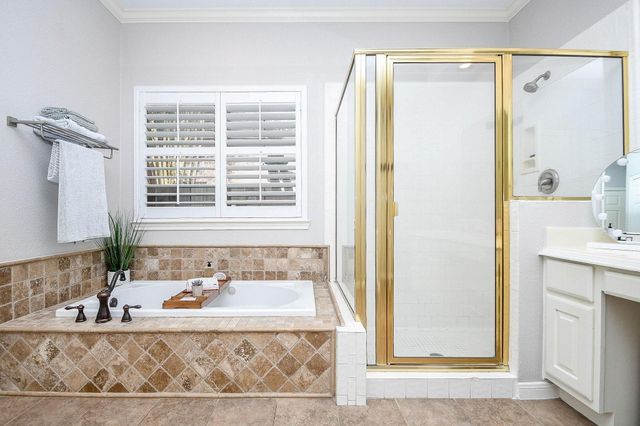 6526 Adobe Trails Drive, Sugar Land, TX 77479