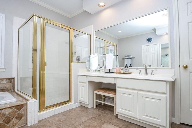 6526 Adobe Trails Drive, Sugar Land, TX 77479