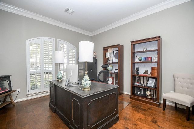 6526 Adobe Trails Drive, Sugar Land, TX 77479