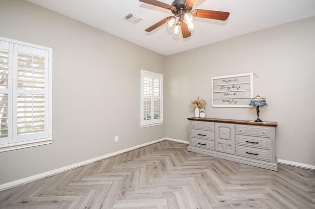 6526 Adobe Trails Drive, Sugar Land, TX 77479