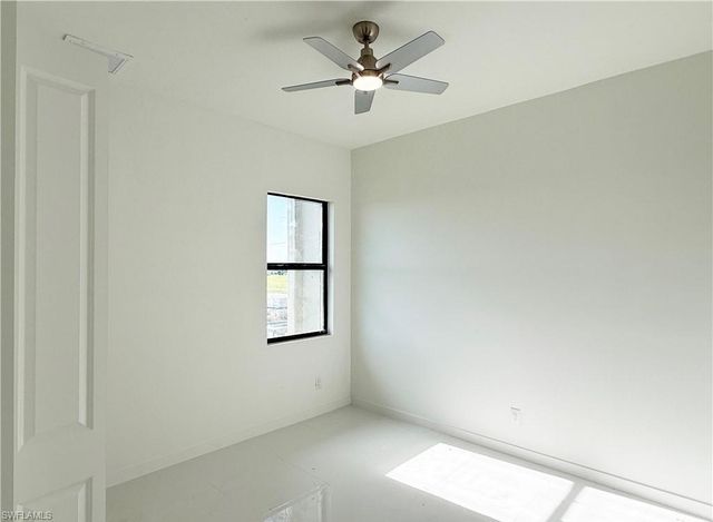 4213 Caloosa PKWY N, Cape Coral, FL 33993