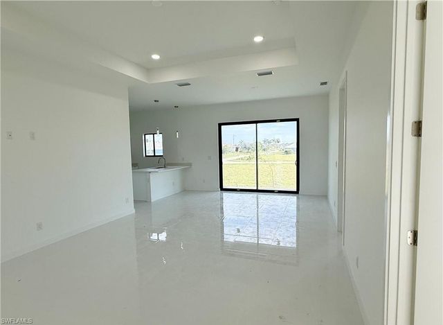 4213 Caloosa PKWY N, Cape Coral, FL 33993